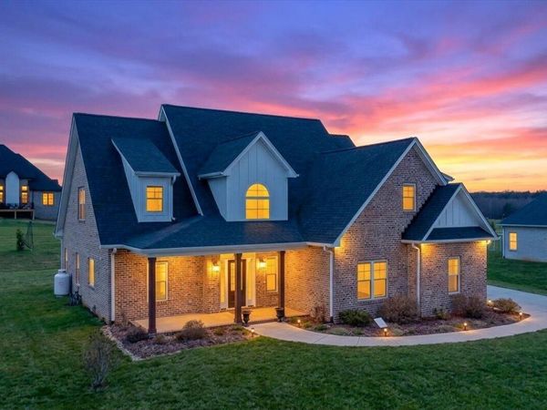 1351 W Crossing DR , Forest, VA 24551