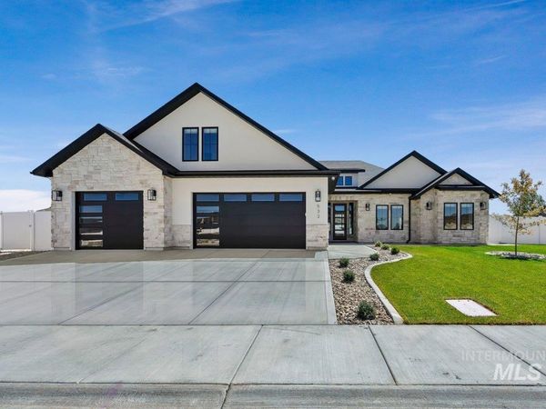 532 Half Moon Way, Twin Falls, ID 83301