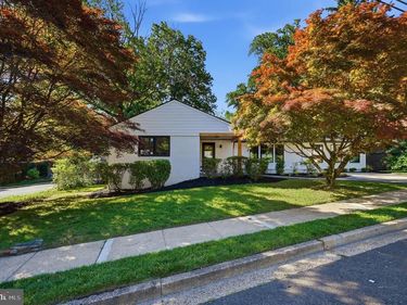 4100 25TH PLACE N, ARLINGTON, VA 22207