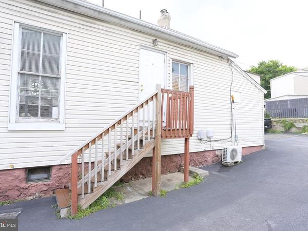 2319 PERKIOMEN AVENUE , READING, PA 19606