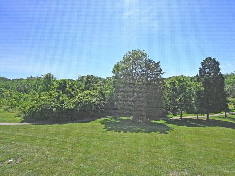 9312 Bridgecreek Drive, Springfield Twp., OH 45231 Photo 23