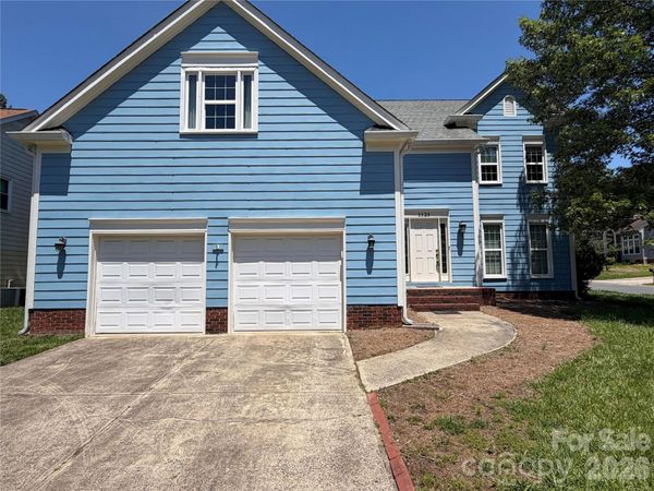 1125 Sunnyview Circle, Matthews, NC 28105