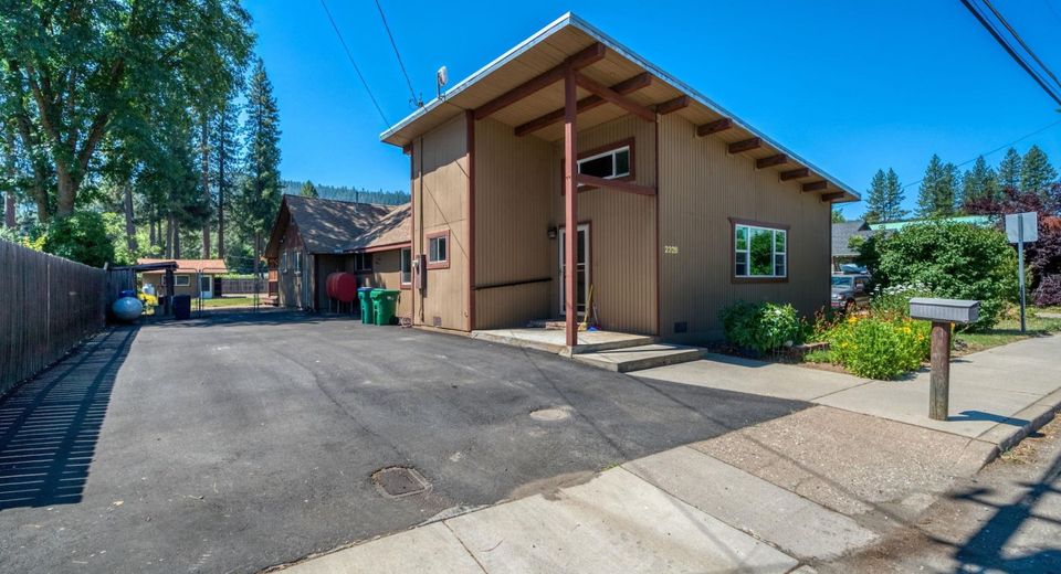 2328 E Main Street, Quincy, CA 95971 Photo