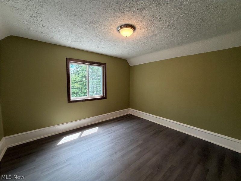 261 N Main Street , Shreve, OH 44676 Photo 10