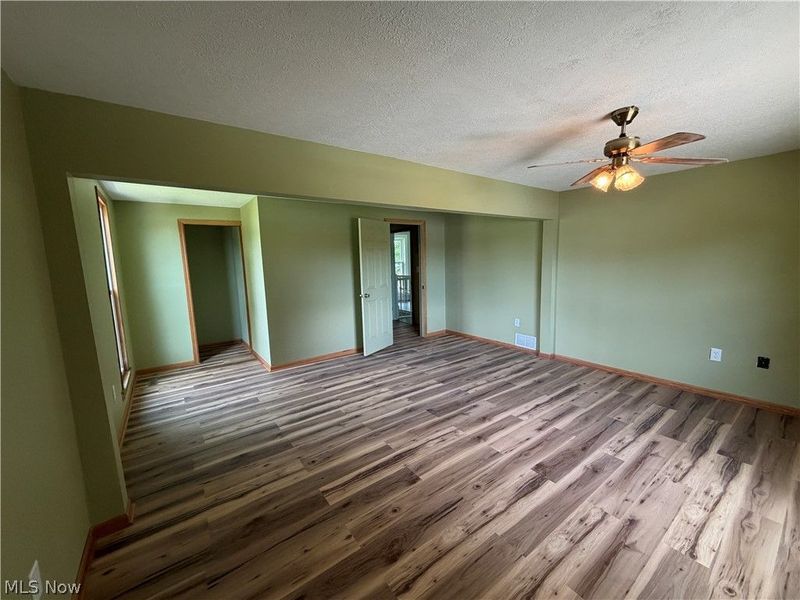 261 N Main Street , Shreve, OH 44676 Photo 14