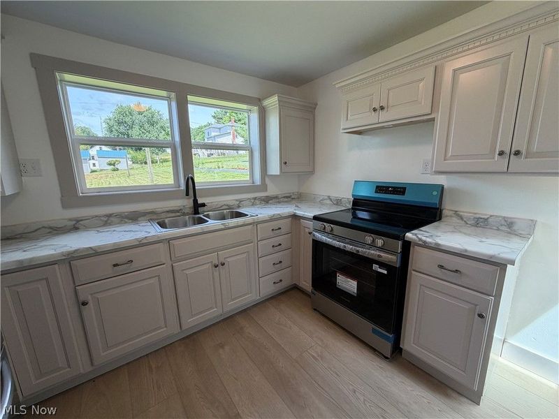 261 N Main Street , Shreve, OH 44676 Photo 25