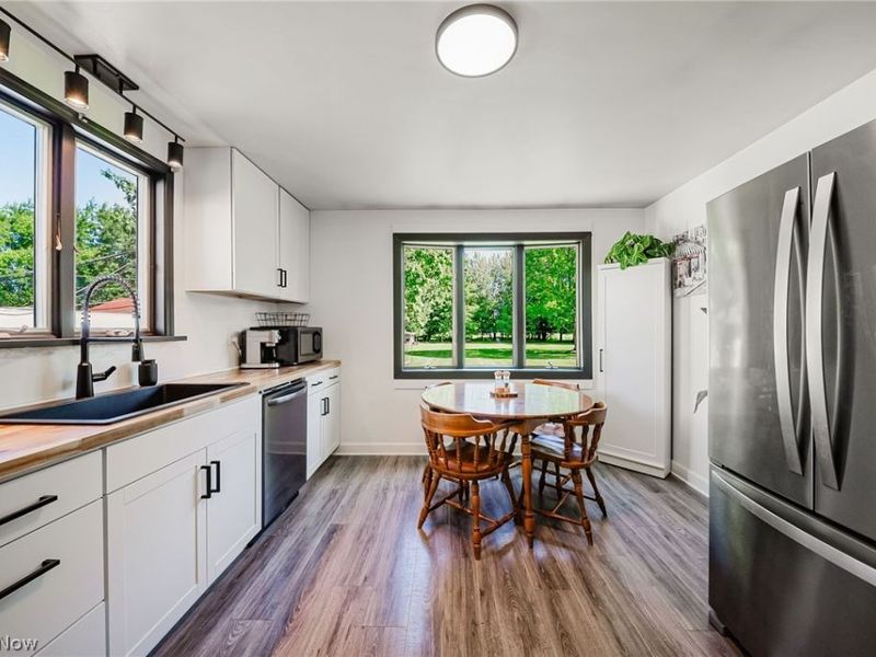 107 Cooper Foster Park Road, Amherst, OH 44001 Photo 16