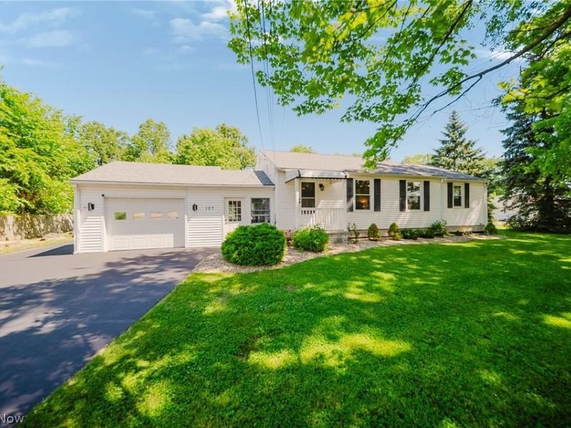 107 Cooper Foster Park Road, Amherst, OH 44001 Photo 3