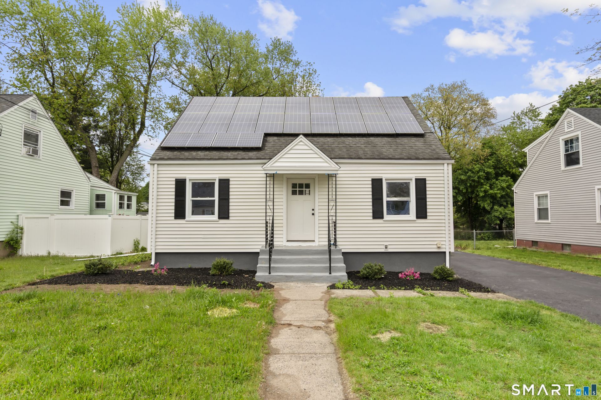 131 Chester, Hamden, CT 06514 Main Photo