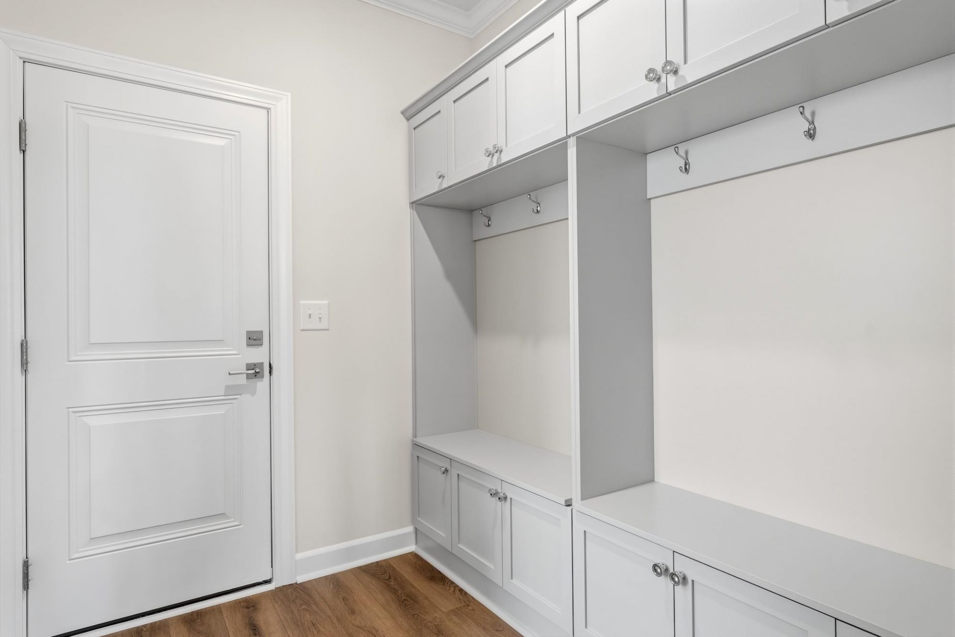 6244 Zoe Way  Photo 6
