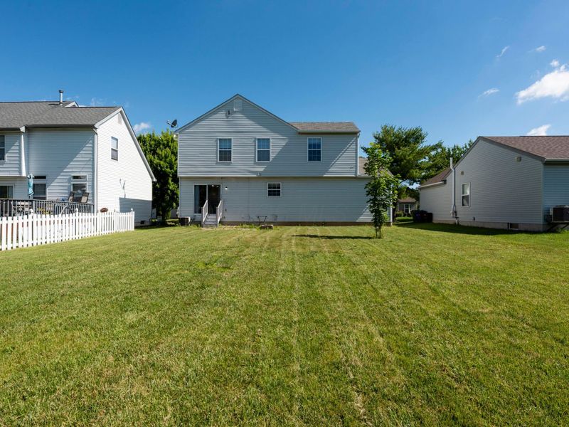 8117 Mandalay Road, Blacklick, OH 43004 Photo 19
