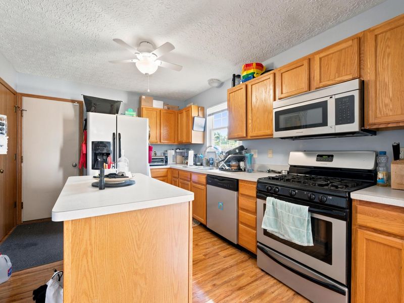 8117 Mandalay Road, Blacklick, OH 43004 Photo 7