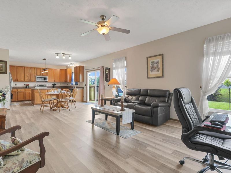 395 Alonzo Palmer Street, Pataskala, OH 43062 Photo 30
