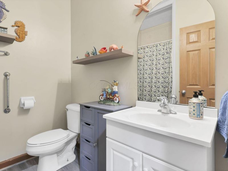 395 Alonzo Palmer Street, Pataskala, OH 43062 Photo 34