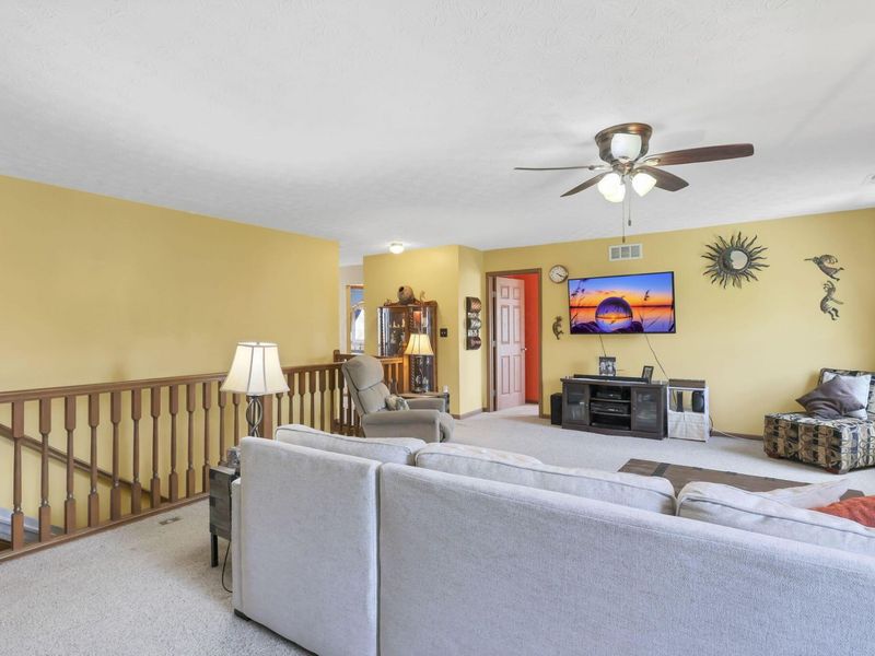 395 Alonzo Palmer Street, Pataskala, OH 43062 Photo 38