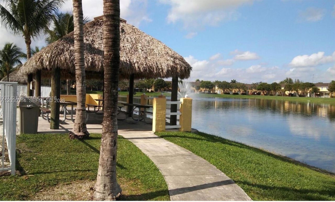2755 SE 16th Ave , Unit 202, Homestead, FL 33035 Photo