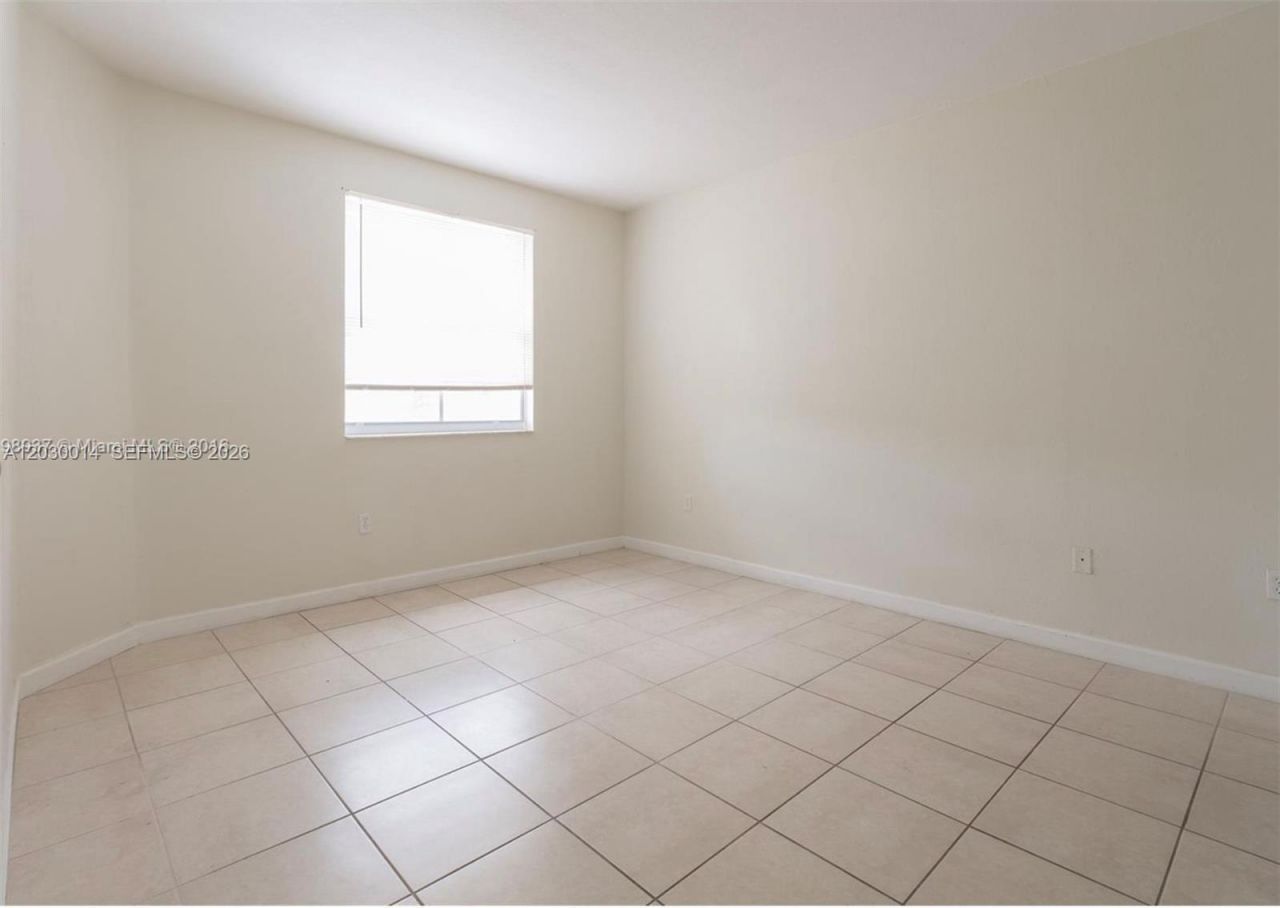 2755 SE 16th Ave , Unit 202, Homestead, FL 33035 Photo