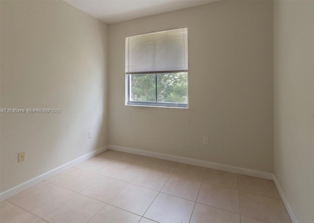 2755 SE 16th Ave , Unit 202, Homestead, FL 33035 Photo