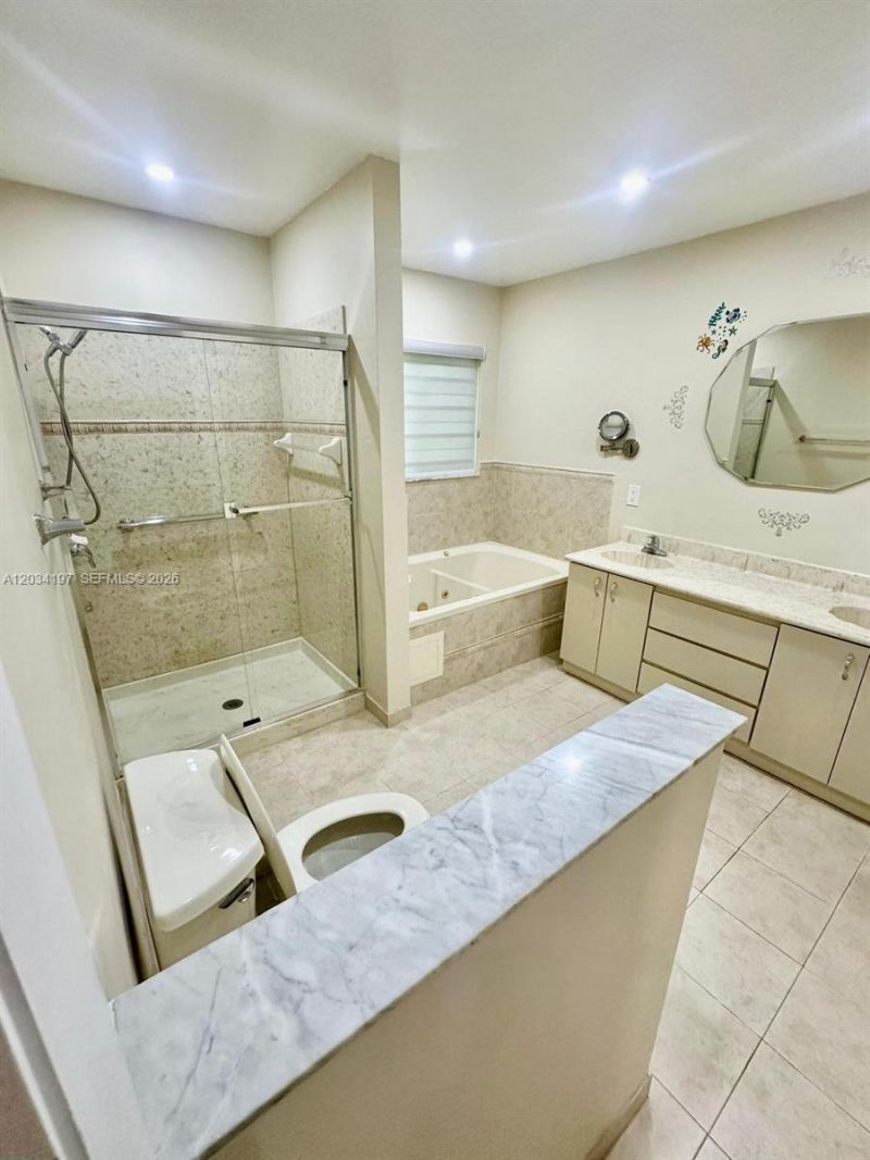 16328 NW 11th St, Pembroke Pines, FL 33028 Photo
