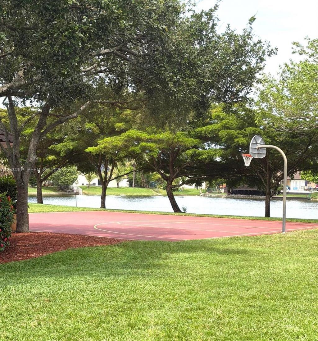 16328 NW 11th St, Pembroke Pines, FL 33028 Photo