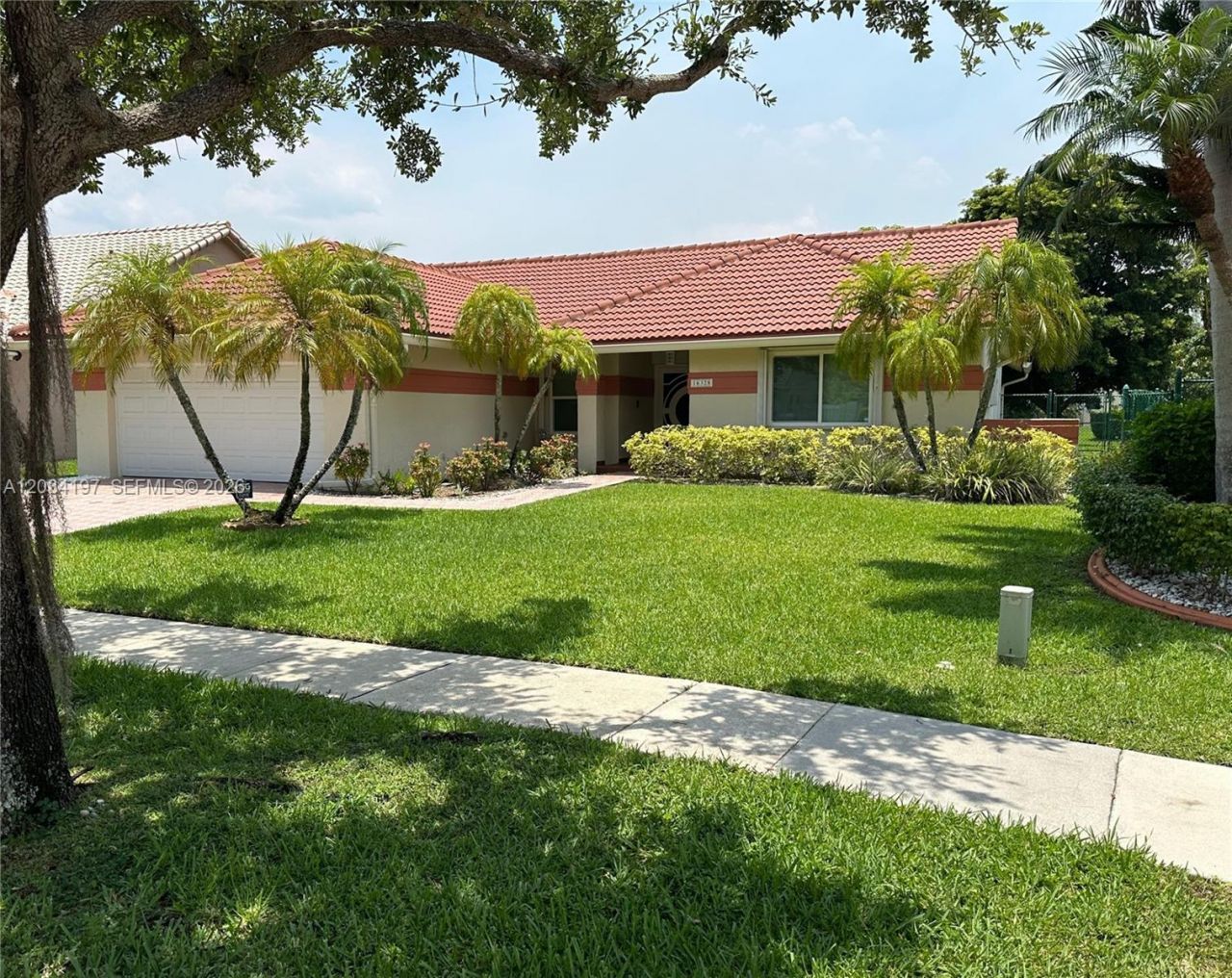 16328 NW 11th St, Pembroke Pines, FL 33028 Photo