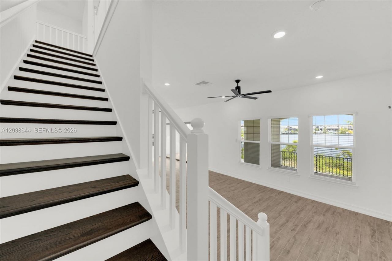 1112 Seagrape Drive , Ruskin, FL 33570 Photo