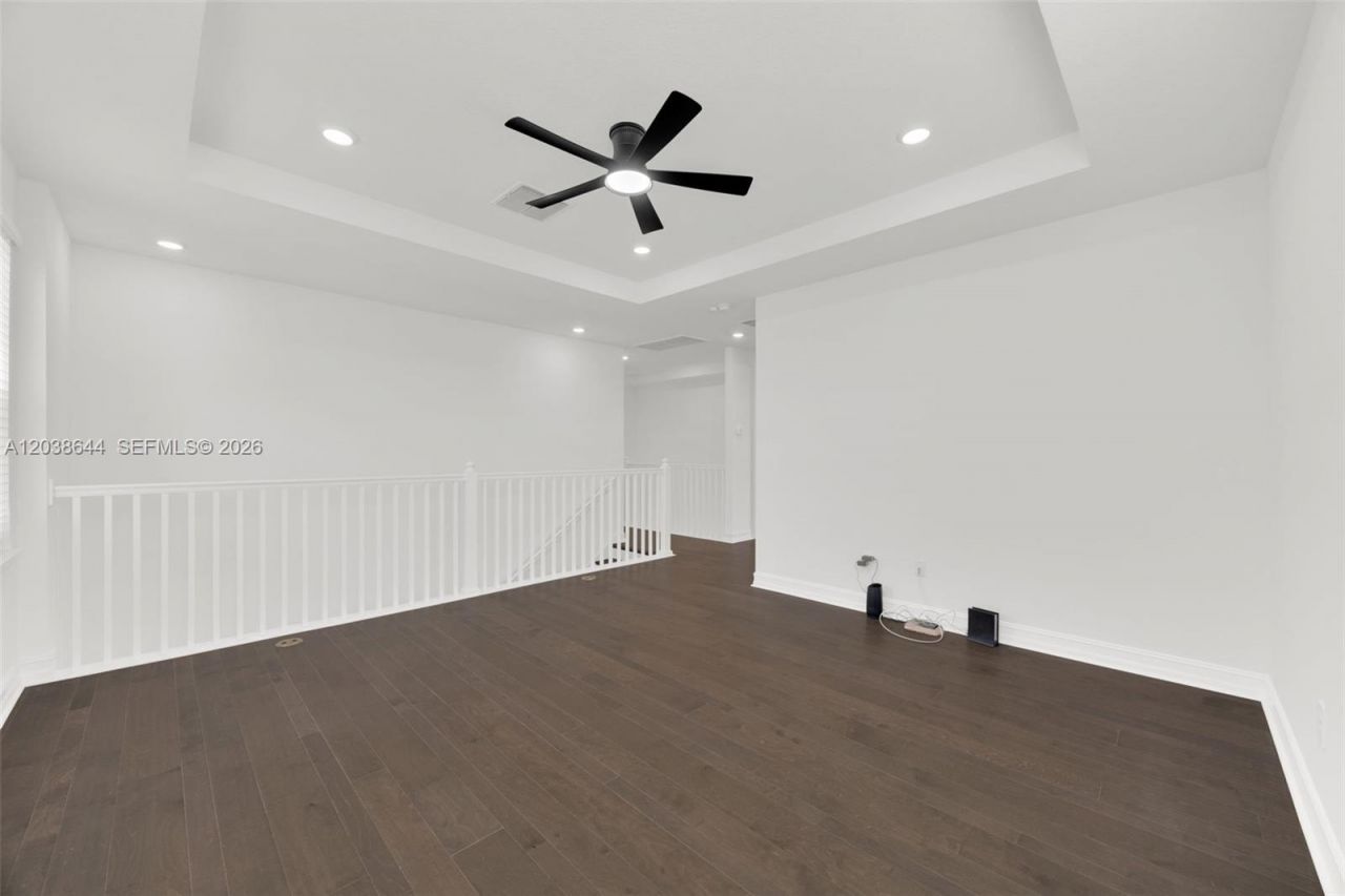 1112 Seagrape Drive , Ruskin, FL 33570 Photo