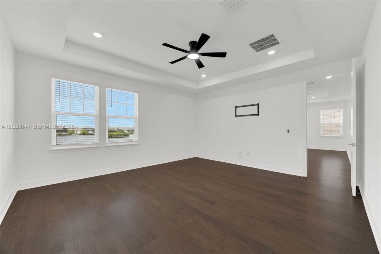 1112 Seagrape Drive , Ruskin, FL 33570 Photo