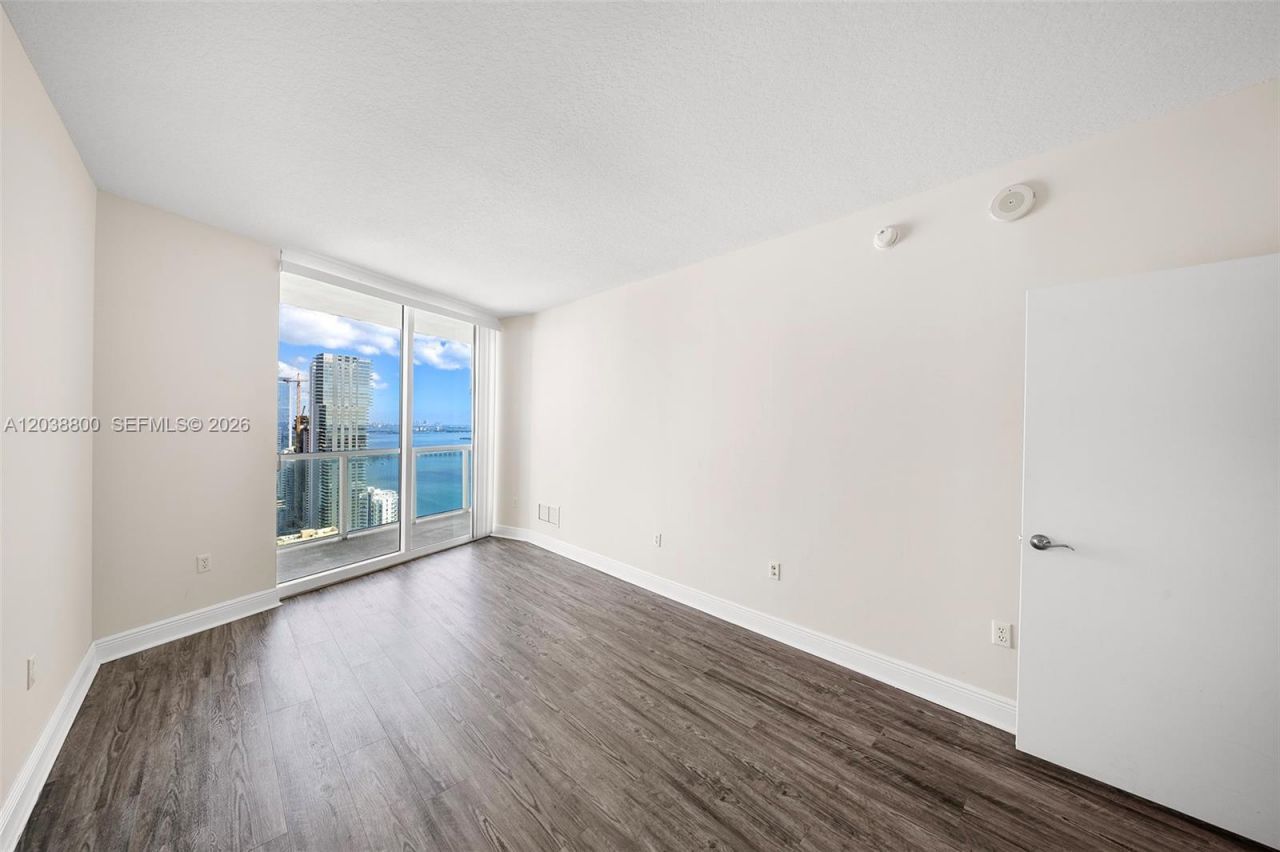 1900 N Bayshore Dr , Unit 4504, Miami, FL 33132 Photo