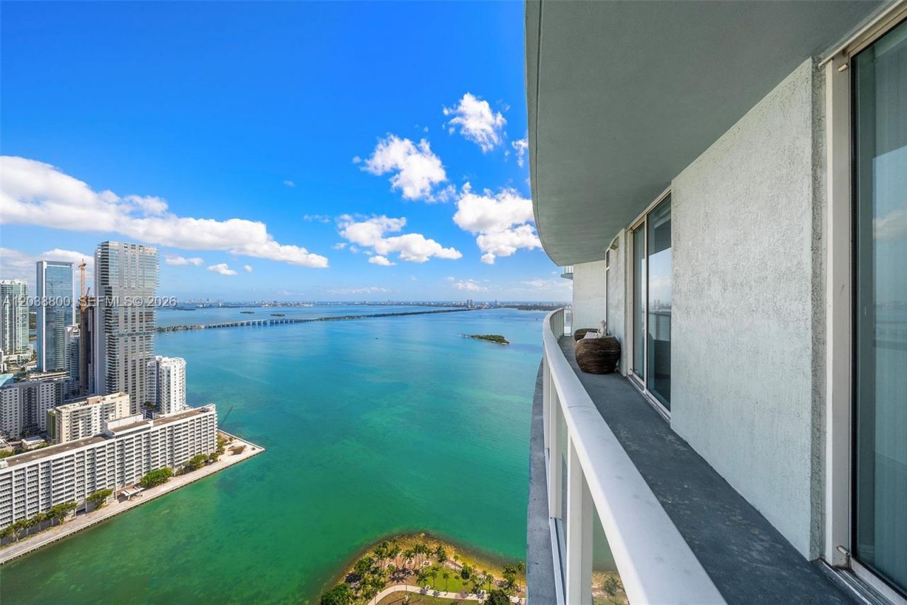 1900 N Bayshore Dr , Unit 4504, Miami, FL 33132 Photo