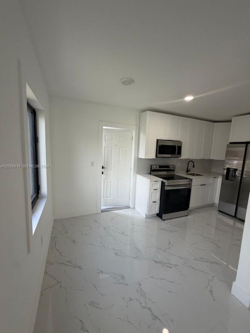 1861 NW 163rd St, Miami Gardens, FL 33054 Photo