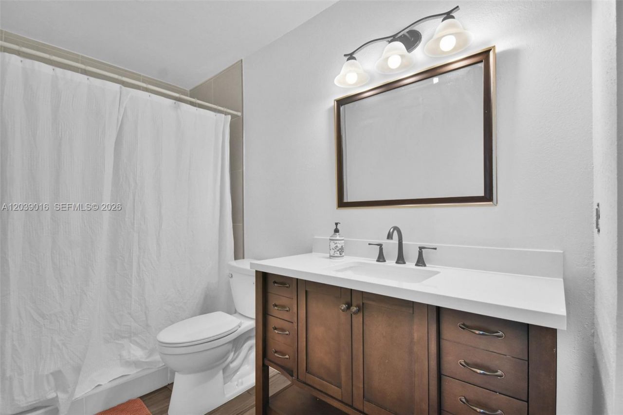 2866 S University Dr, Unit 5105, Davie, FL 33328 Photo