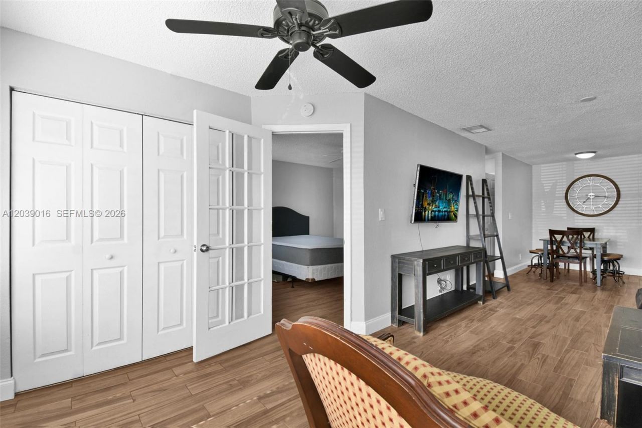 2866 S University Dr, Unit 5105, Davie, FL 33328 Photo