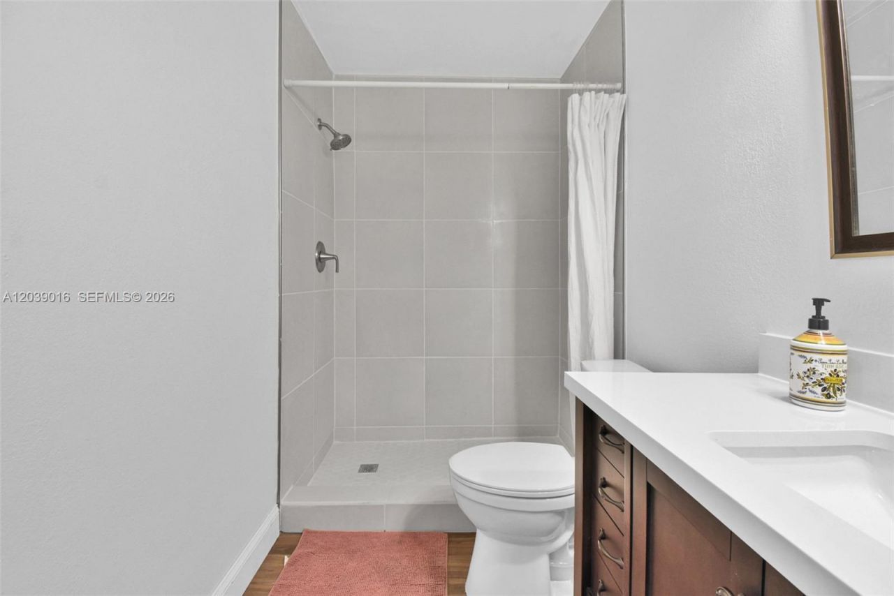 2866 S University Dr, Unit 5105, Davie, FL 33328 Photo