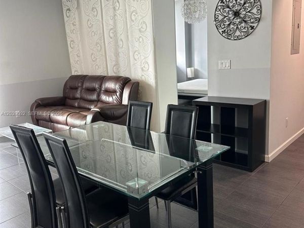 690 SW 1st Ct , Unit 2328, Miami, FL 33130