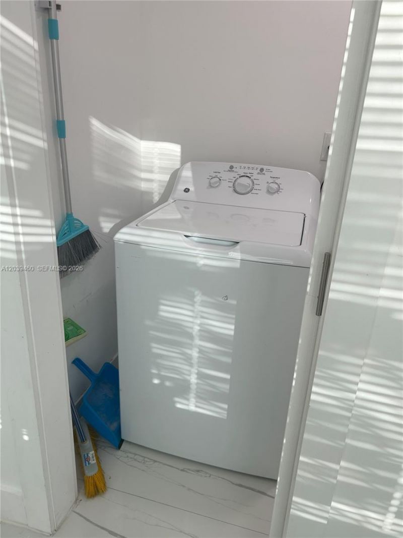Please Call For Address, Miami, FL 33161 Photo