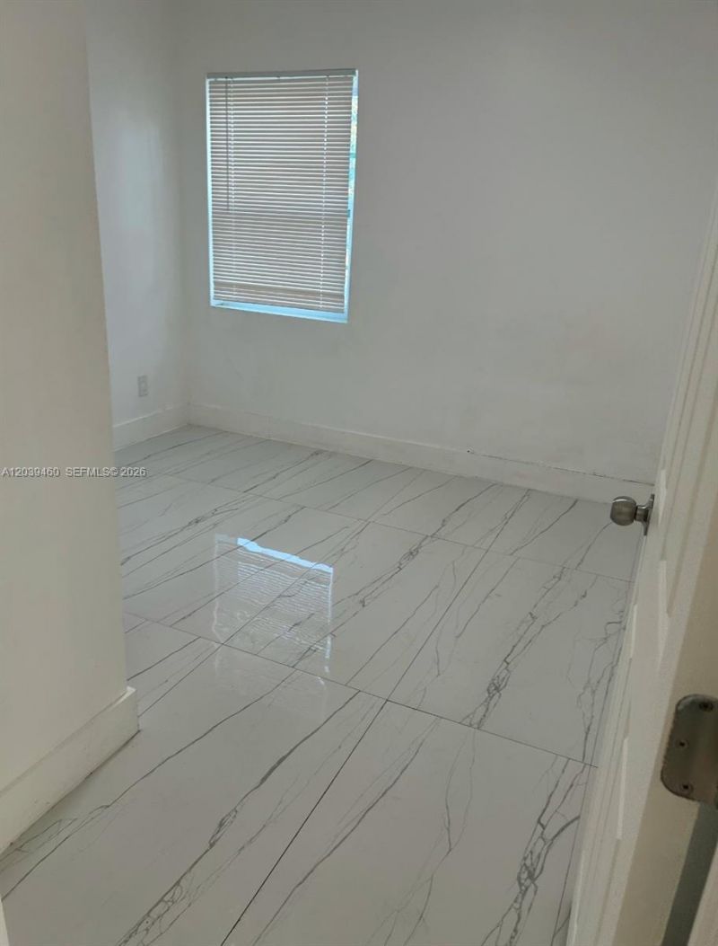 Please Call For Address, Miami, FL 33161 Photo
