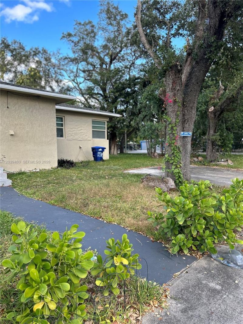 Please Call For Address, Miami, FL 33161 Photo