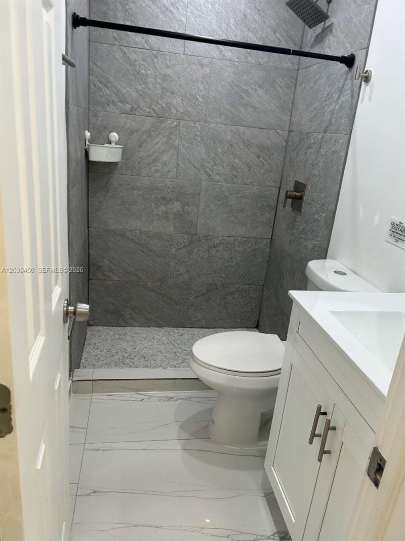 Please Call For Address, Miami, FL 33161 Photo