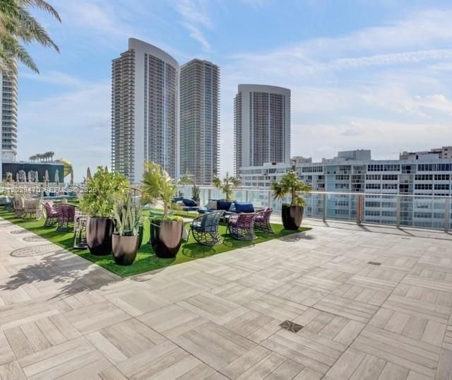 4010 S Ocean Dr , Unit R1206, Hollywood, FL 33019 Photo