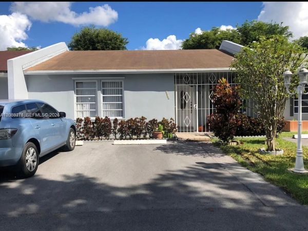 5813 SW 140th Ave, Unit 5813, Miami, FL 33183