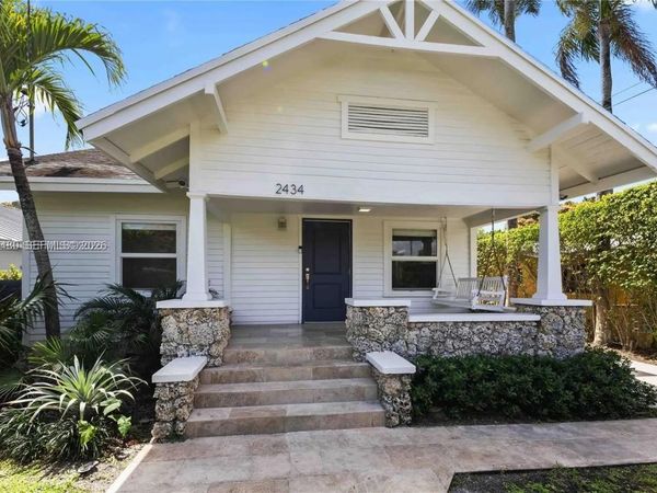 2434 SW 15th St, Unit 2434, Miami, FL 33145