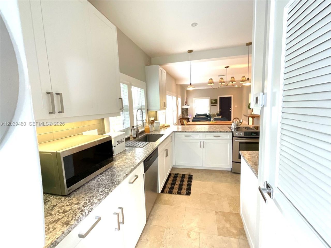 2434 SW 15th St, Unit 2434, Miami, FL 33145 Photo