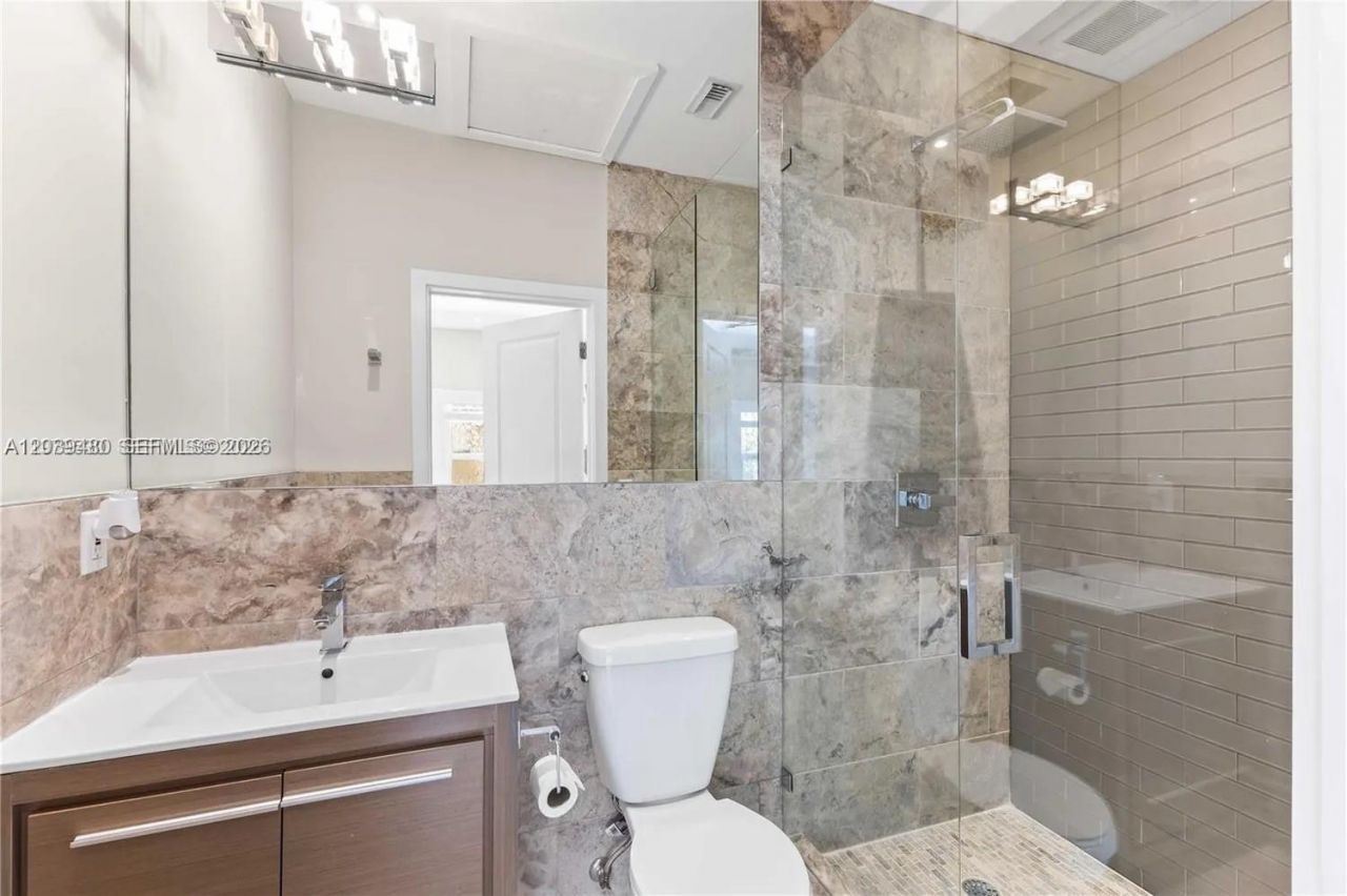 2434 SW 15th St, Unit 2434, Miami, FL 33145 Photo