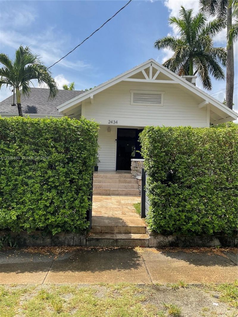 2434 SW 15th St, Unit 2434, Miami, FL 33145 Photo