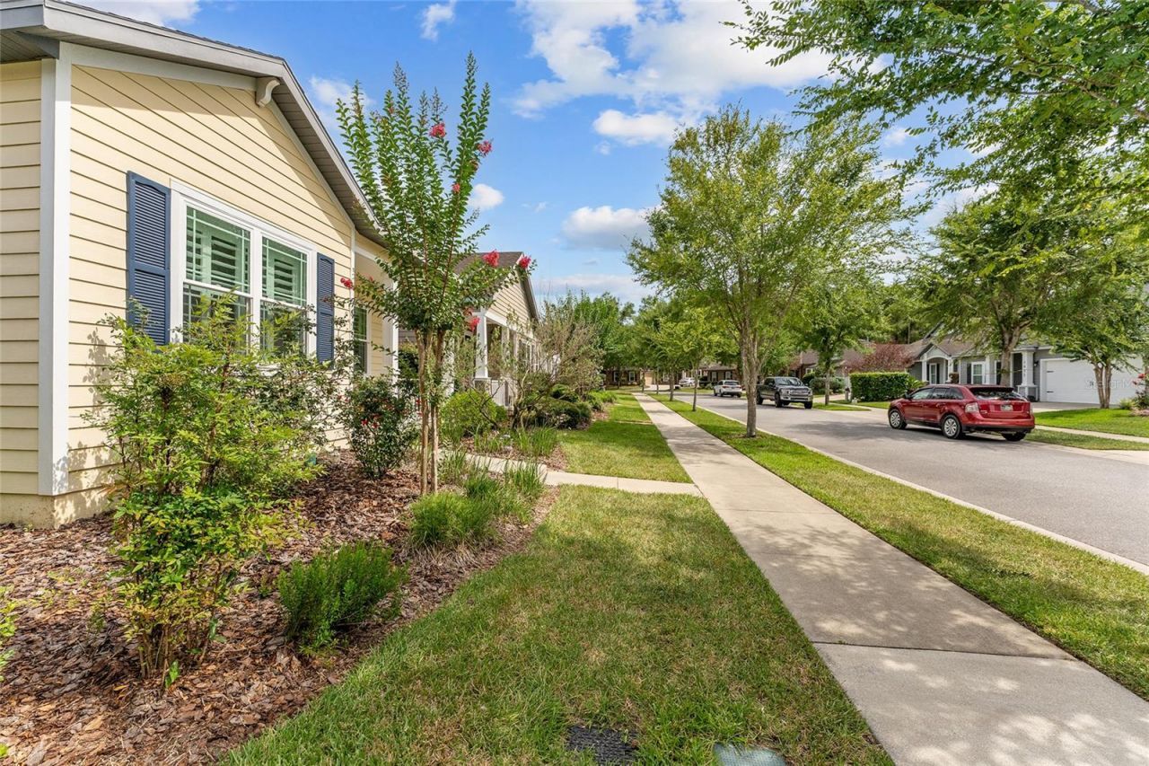 7913 SW 82nd Drive, Gainesville, FL 32608 Photo