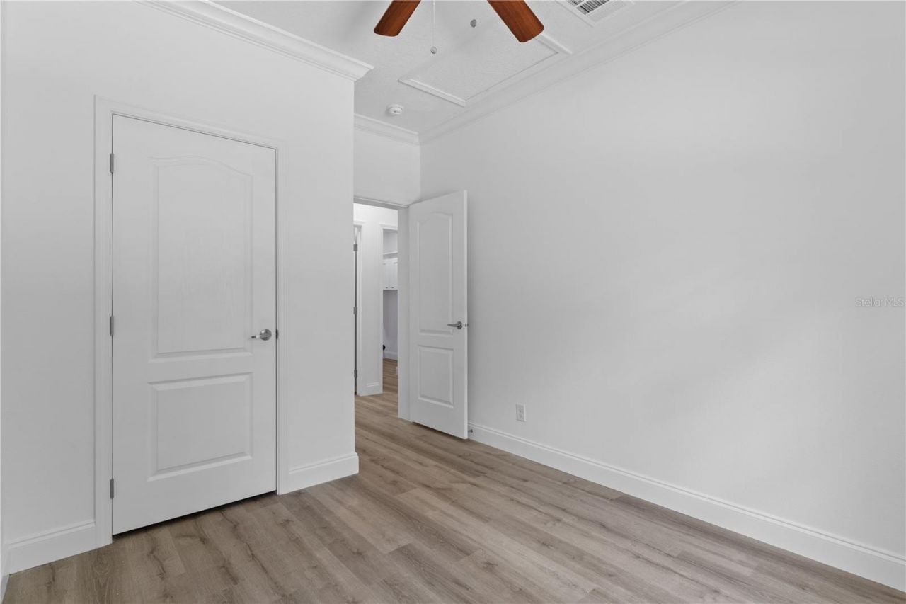 14249 E Razorbill Avenue , Weeki Wachee, FL 34614 Photo
