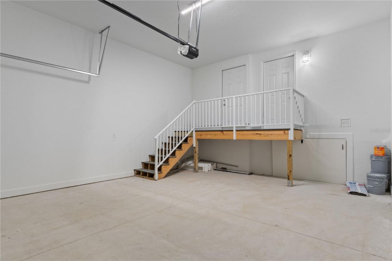 14249 E Razorbill Avenue , Weeki Wachee, FL 34614 Photo