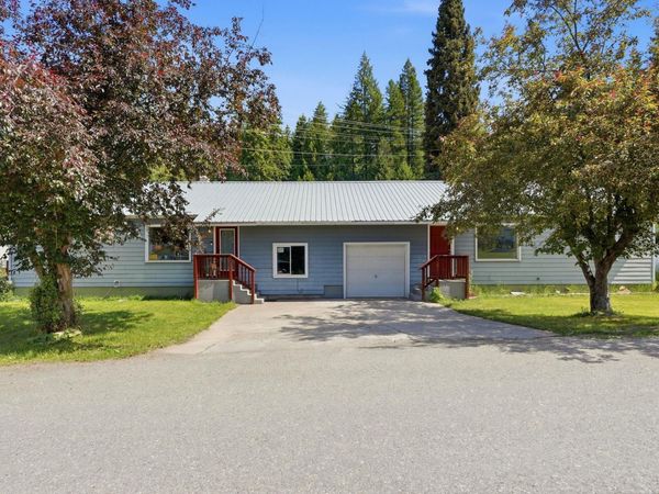 92/94 Larsen Blvd, Metaline Falls, WA 99153