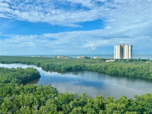 8990 Bay Colony DR, Unit 901, NAPLES, FL 34108